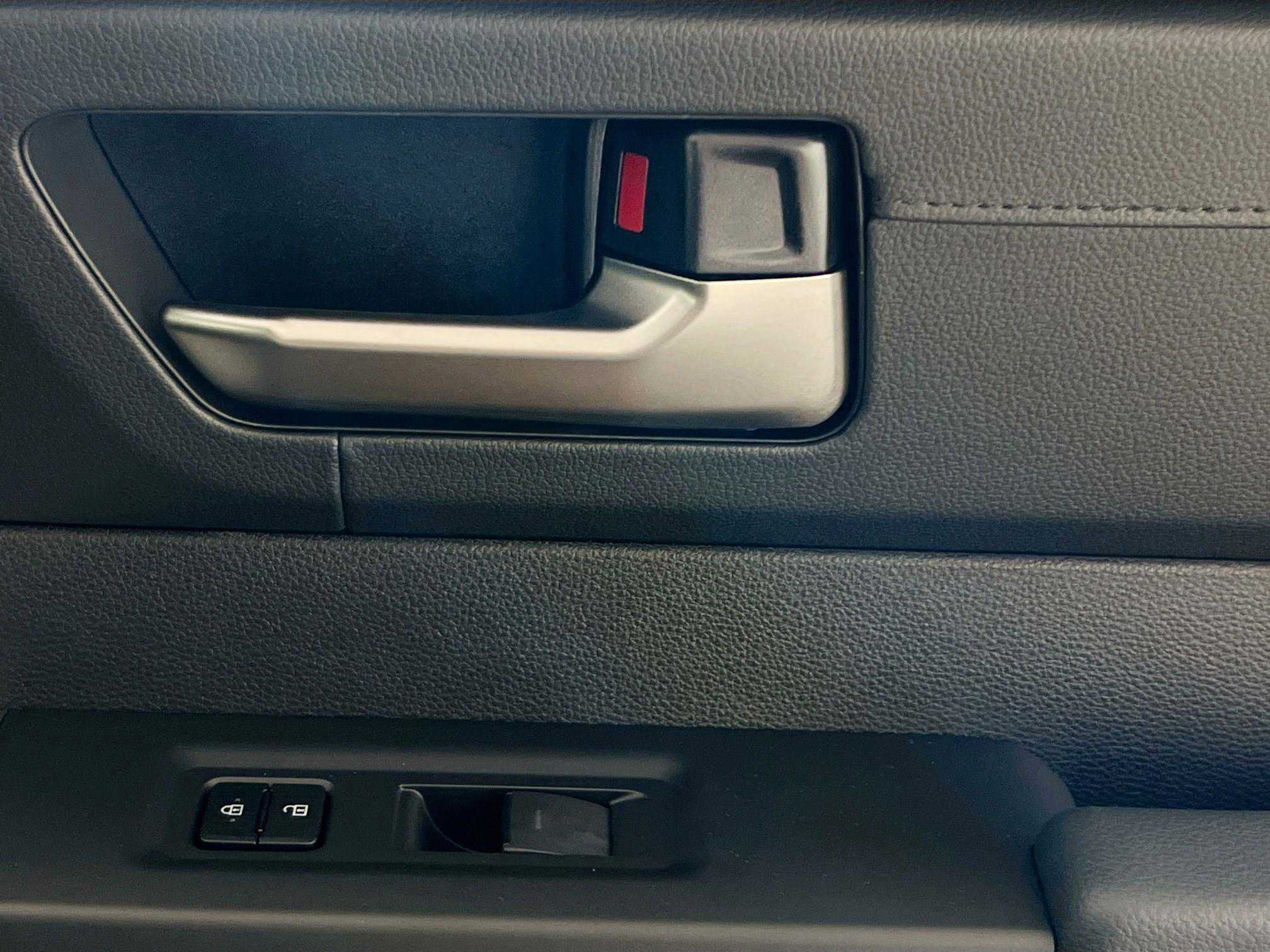 New 2026 Toyota Tundra Limited AWD/4WD image 32