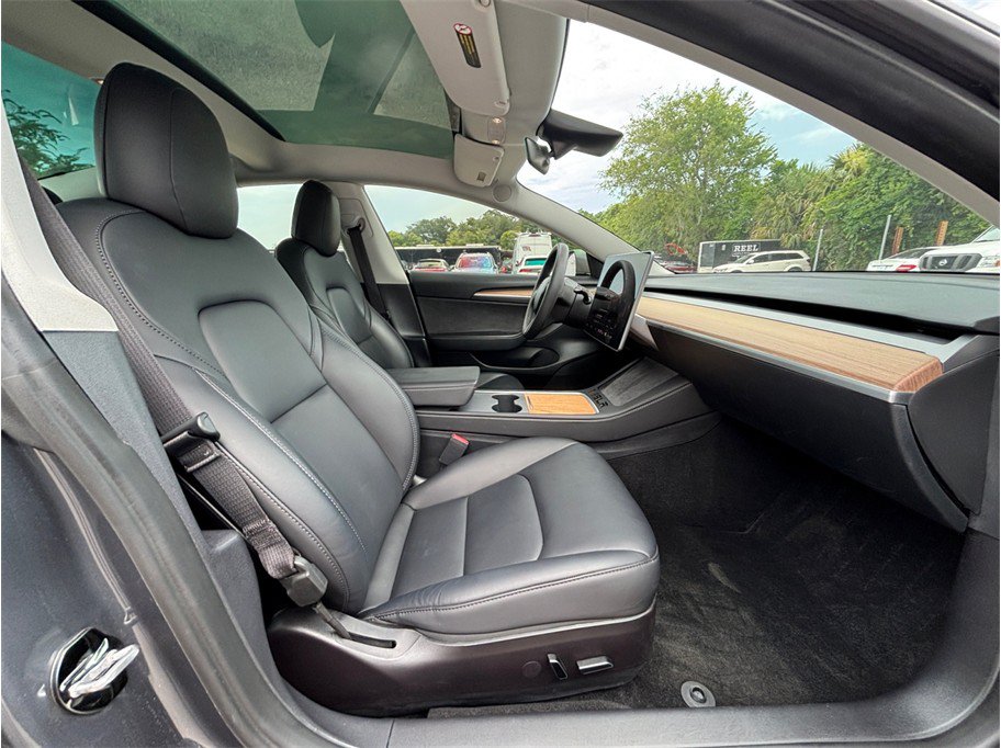 Used 2023 Tesla Model 3 Standard Range RWD image 40
