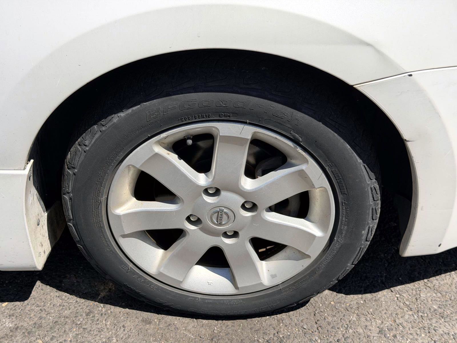 Used 2012 Nissan Sentra 2.0 SR FWD image 8