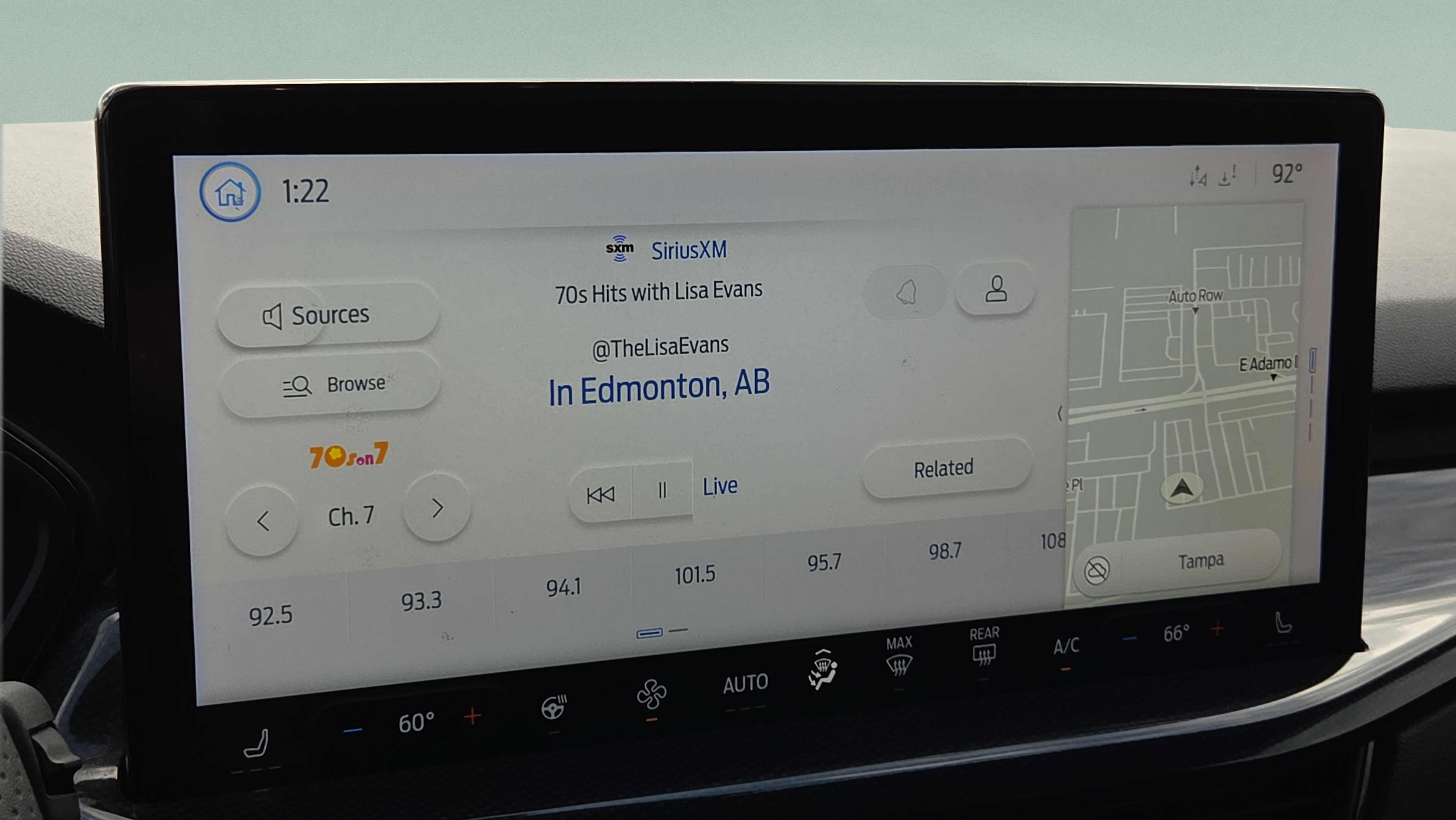 Used 2023 Ford Escape ST-Line Elite w/ Premium Technology Package AWD/4WD image 24