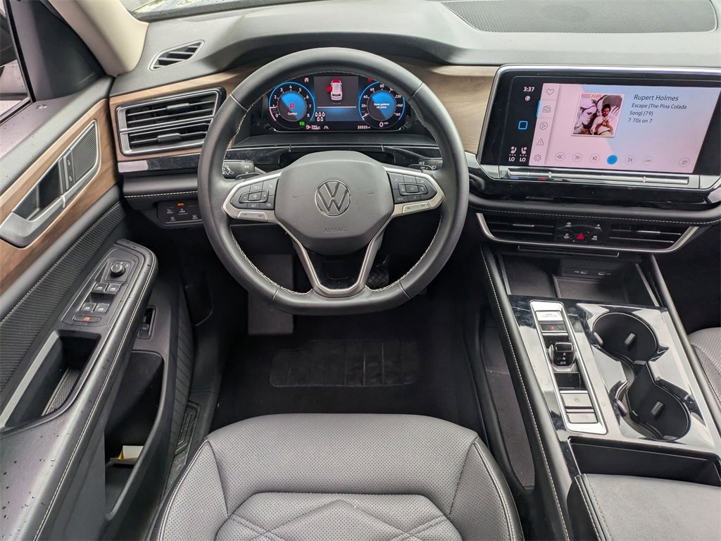 Used 2024 Volkswagen Atlas SE image 23