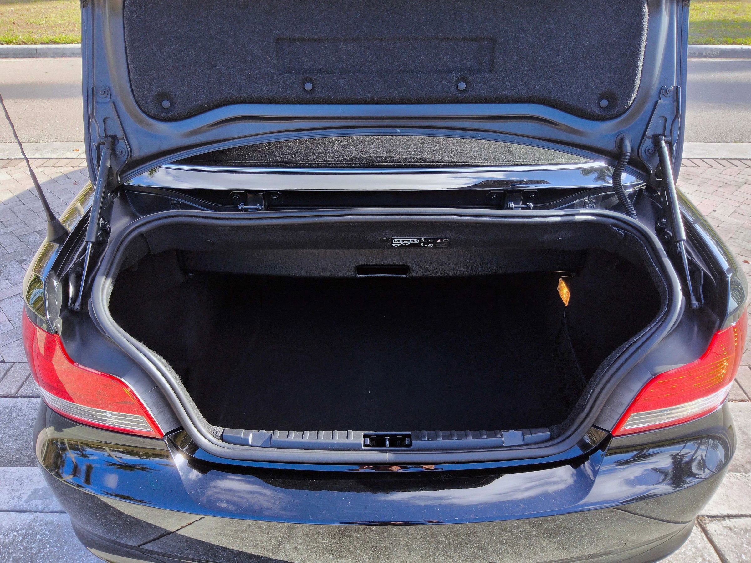 Used 2011 BMW 128i 128i Convertible 2D image 58