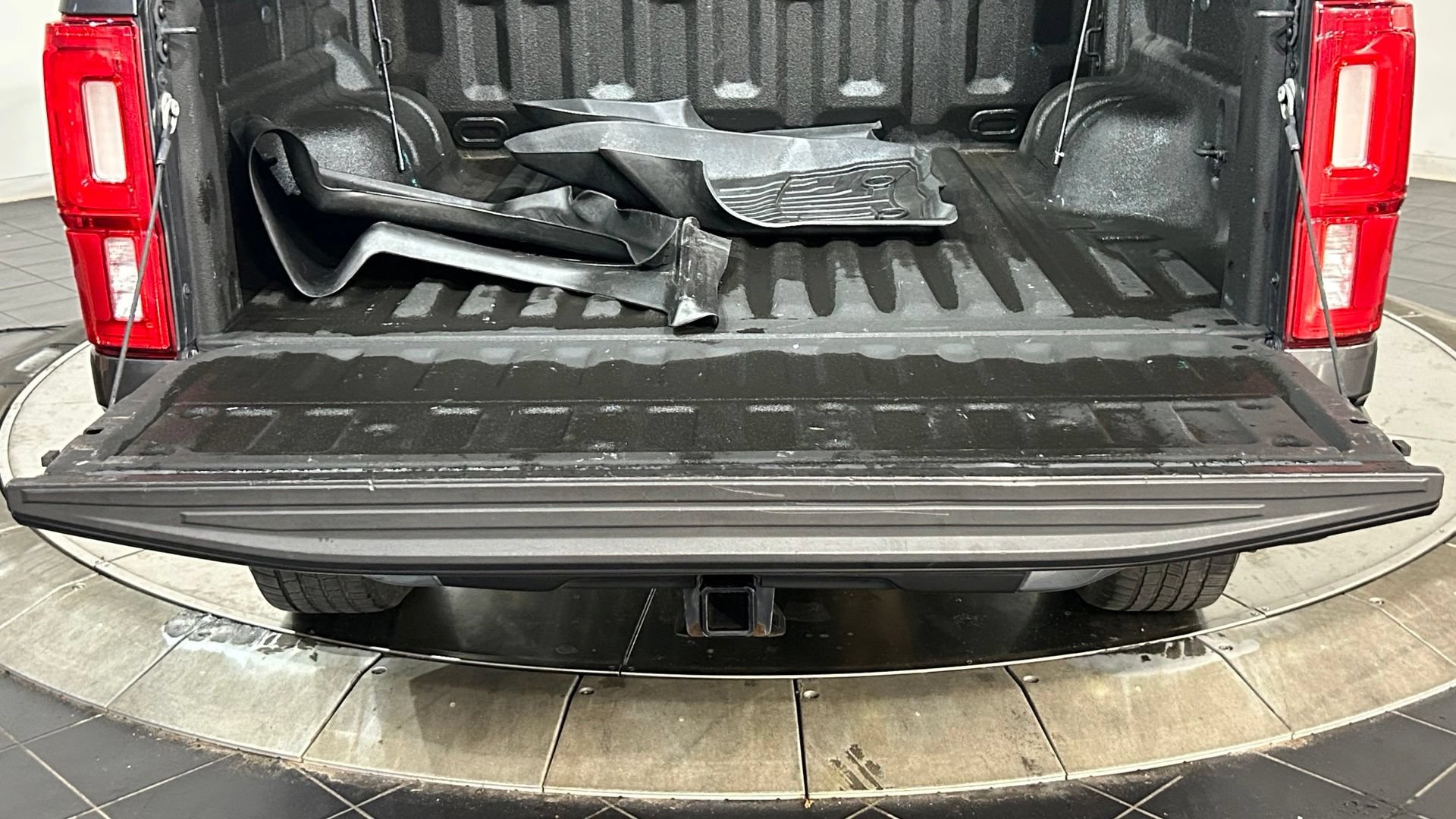 Used 2019 Ford Ranger XLT w/ Equipment Group 302A Luxury AWD/4WD image 33