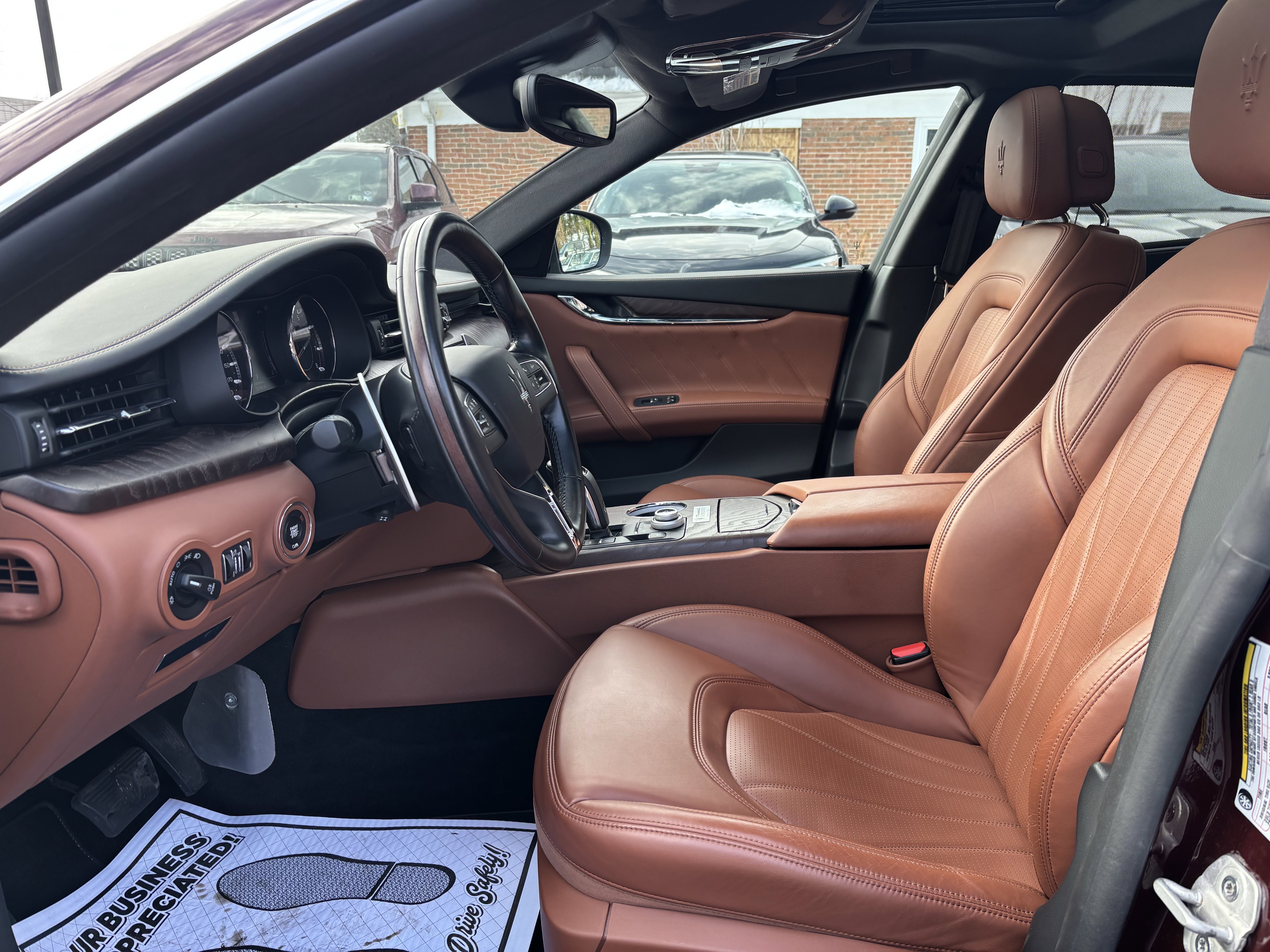 Used 2022 Maserati Quattroporte Modena Q4 image 11