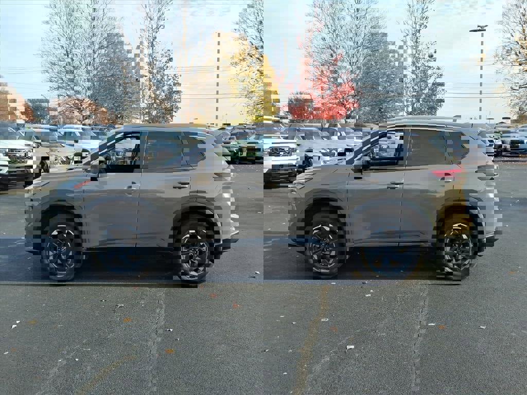 Used 2024 Nissan Rogue SV image 22