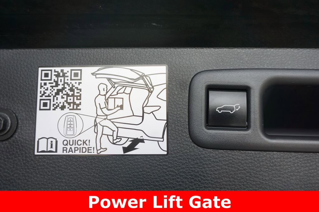 Certified 2024 Toyota Highlander XLE AWD/4WD image 19