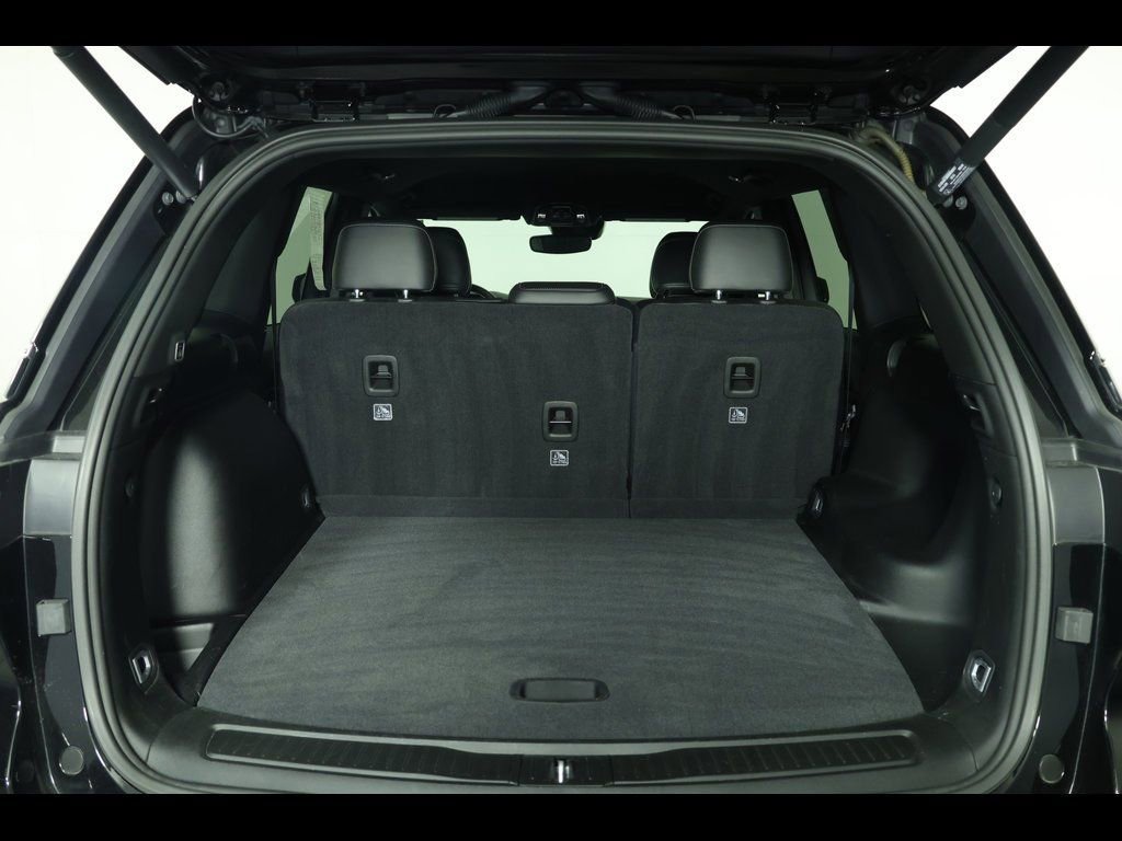 Used 2022 Jeep Grand Cherokee Altitude image 17