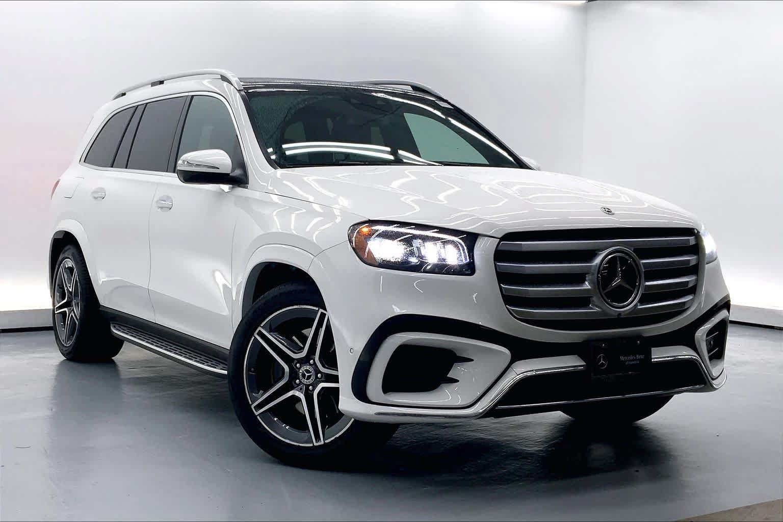 Used 2024 Mercedes-Benz GLS 450 4MATIC image 6