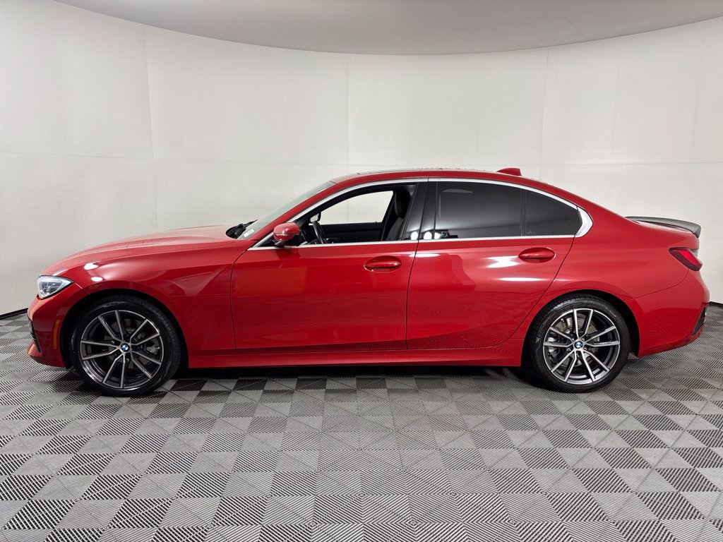 Used 2021 BMW 330i xDrive Sedan w/ Premium Package AWD/4WD image 17