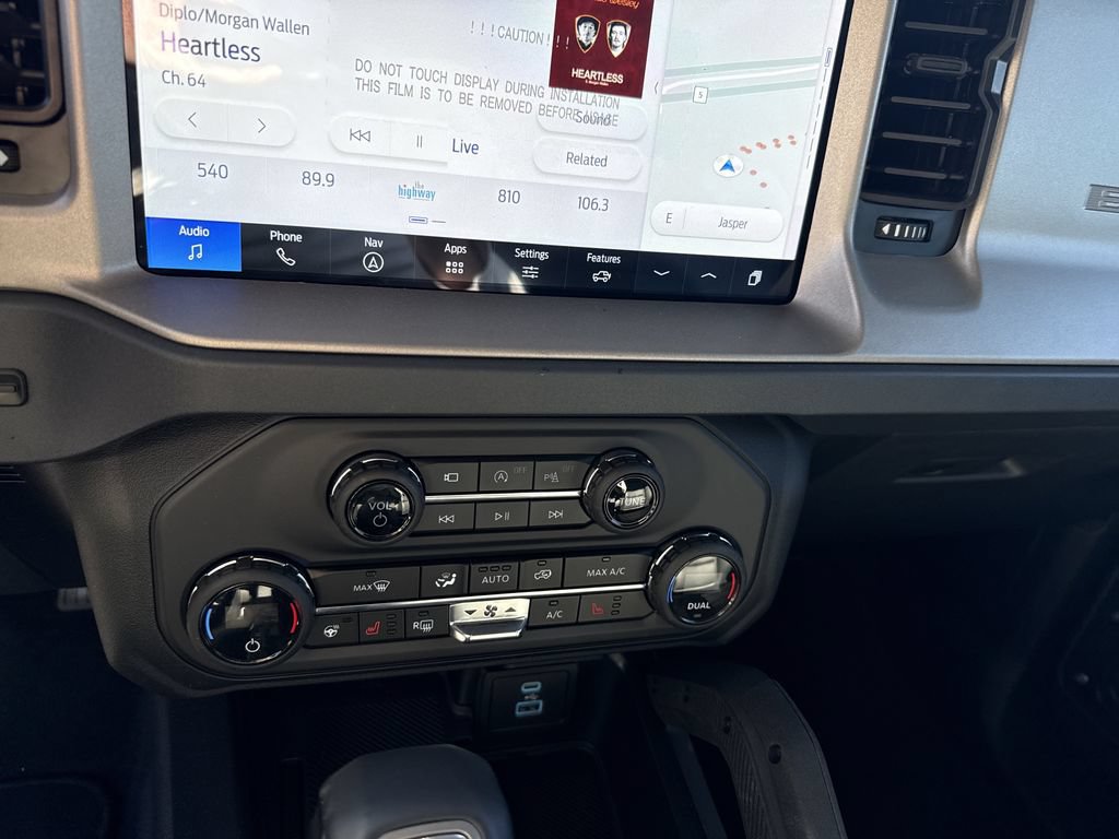 New 2025 Ford Bronco Outer Banks w/ Sasquatch Package AWD/4WD image 29