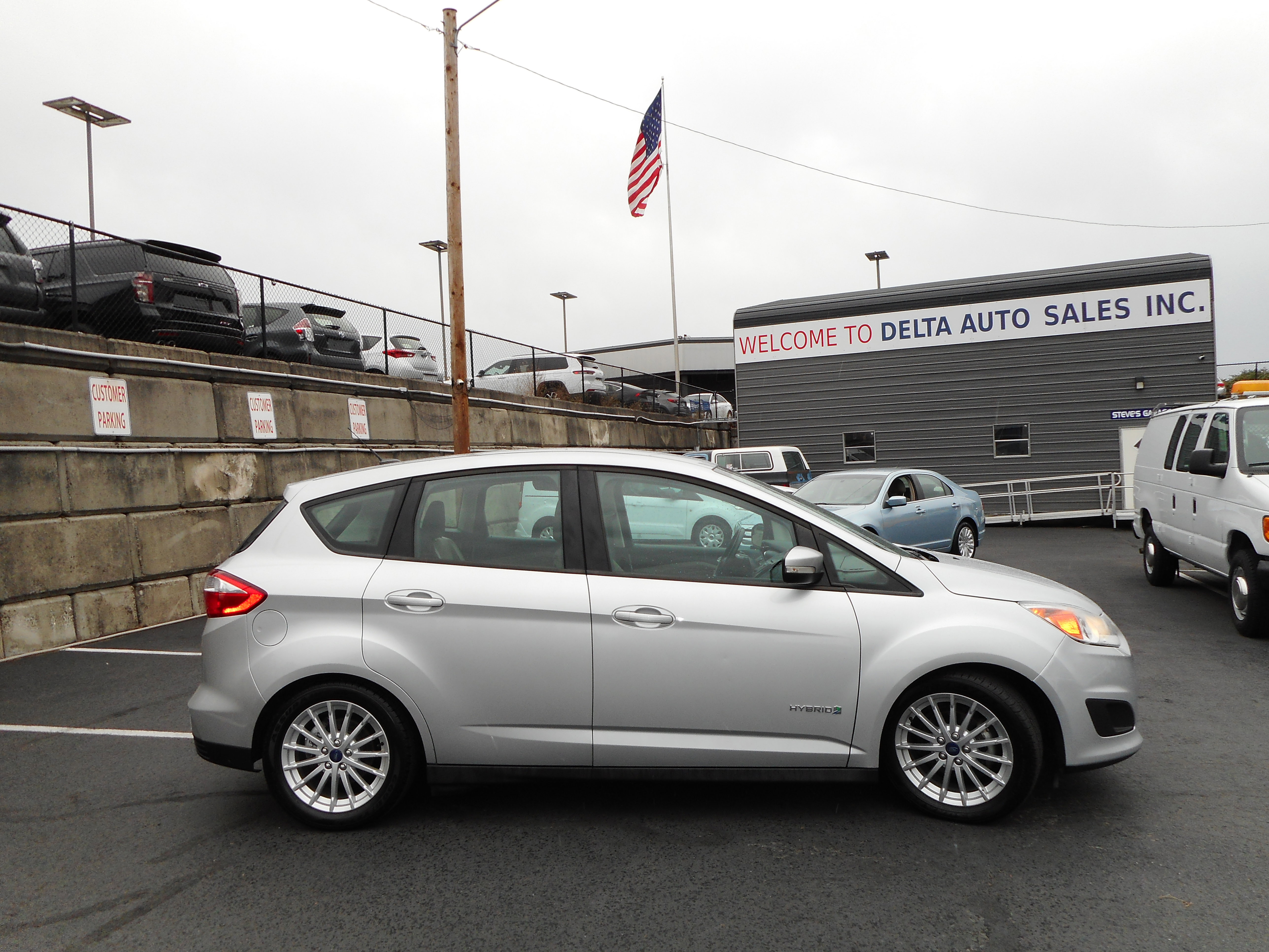 Used 2014 Ford C-MAX SE image 6