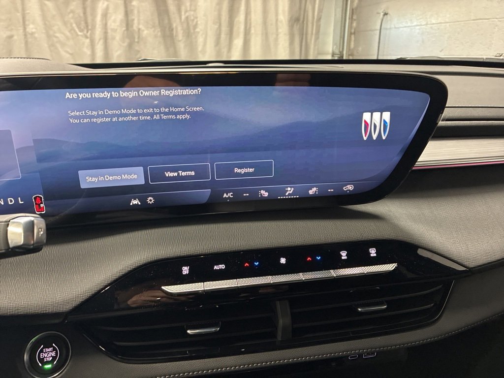 New 2026 Buick Enclave Preferred w/ Power Package image 25