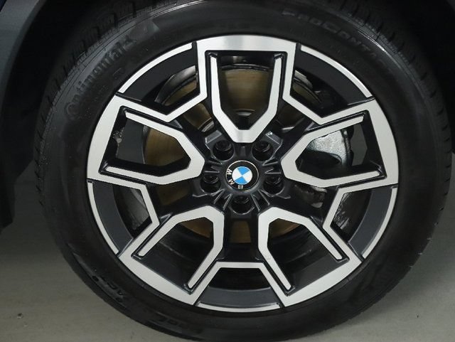 Used 2026 BMW X1 xDrive28i AWD/4WD image 12