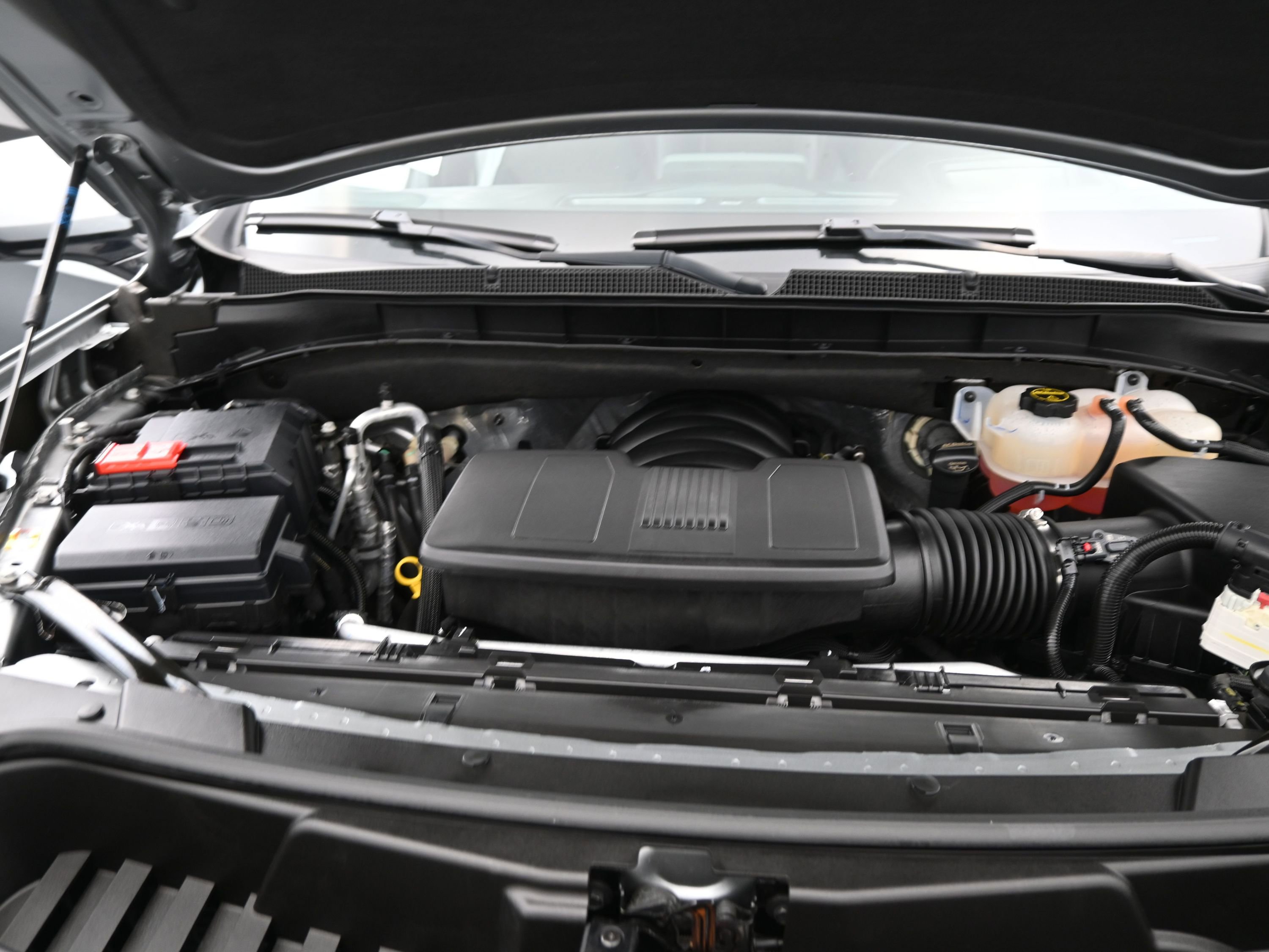 Certified 2024 Chevrolet Tahoe High Country w/ Premium Package image 37