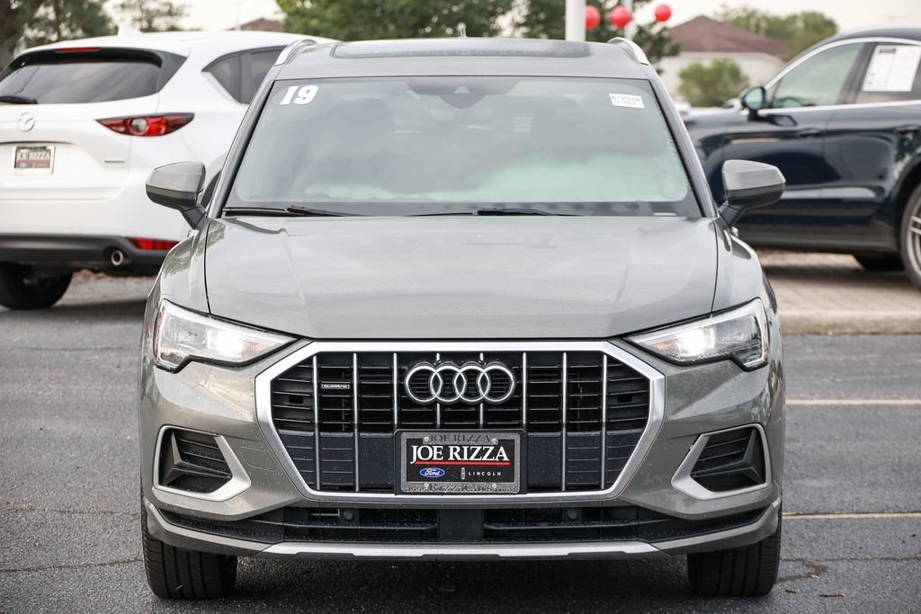 Used 2019 Audi Q3 2.0T Premium AWD/4WD image 24