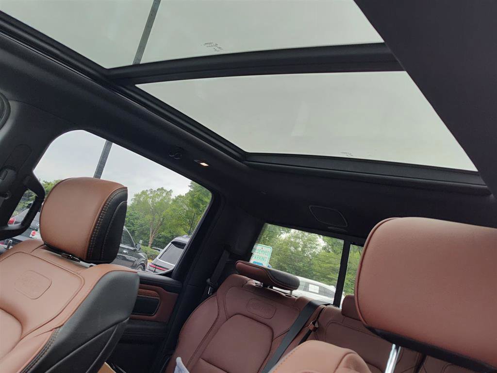 Used 2019 RAM 1500 Limited AWD/4WD image 10