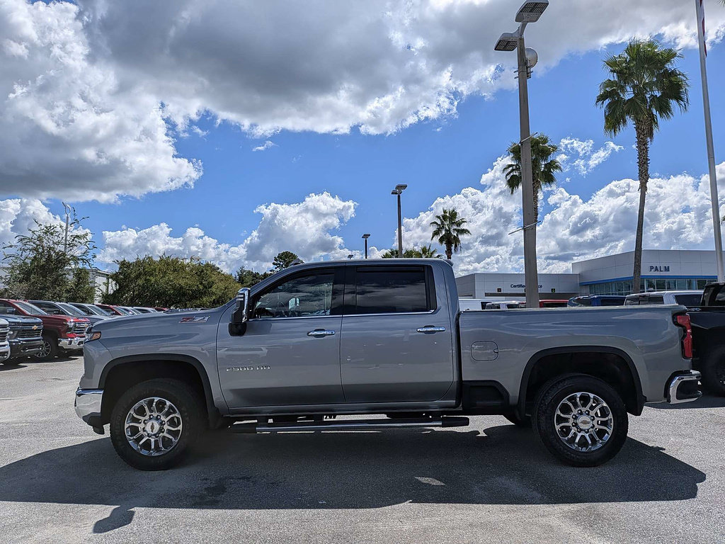 Certified 2024 Chevrolet Silverado 2500 LTZ w/ LTZ Convenience Package AWD/4WD image 34