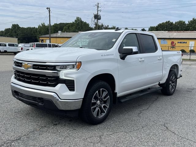Used 2023 Chevrolet Silverado 1500 LT AWD/4WD image 9