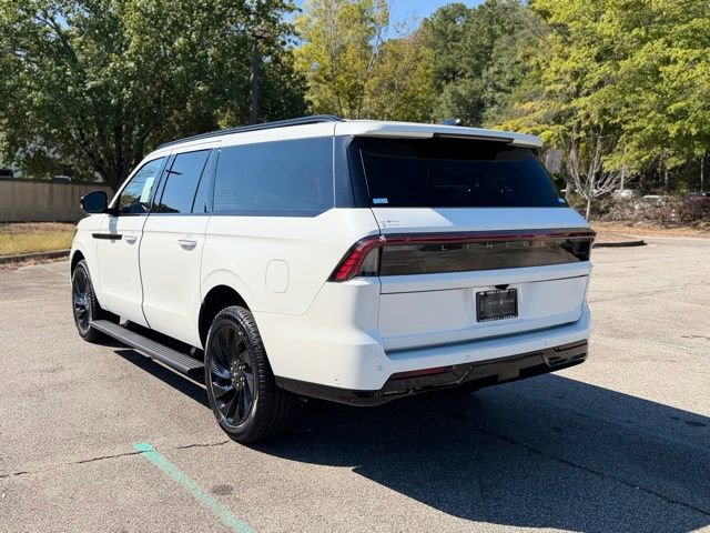 New 2025 Lincoln Navigator L Reserve image 4