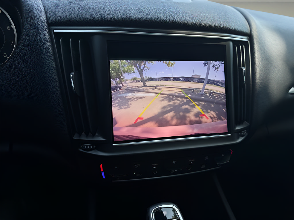 Used 2022 Maserati Levante Modena AWD/4WD image 8