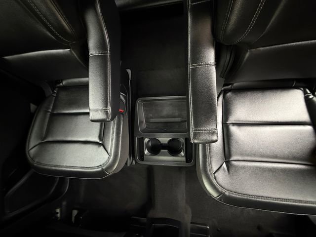 Used 2021 Ford Explorer XLT w/ Equipment Group 202A image 23