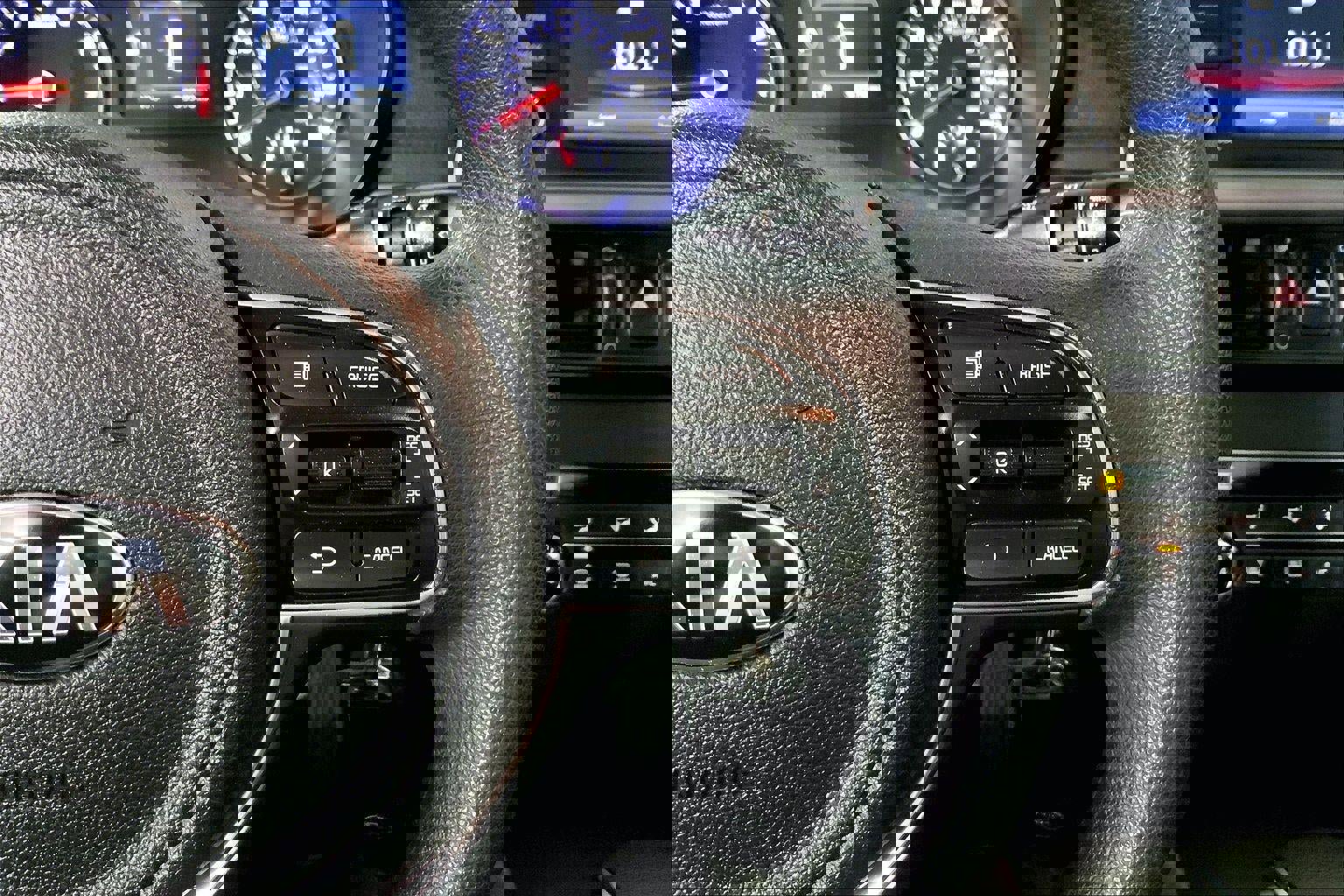 Used 2017 Kia Optima LX image 19