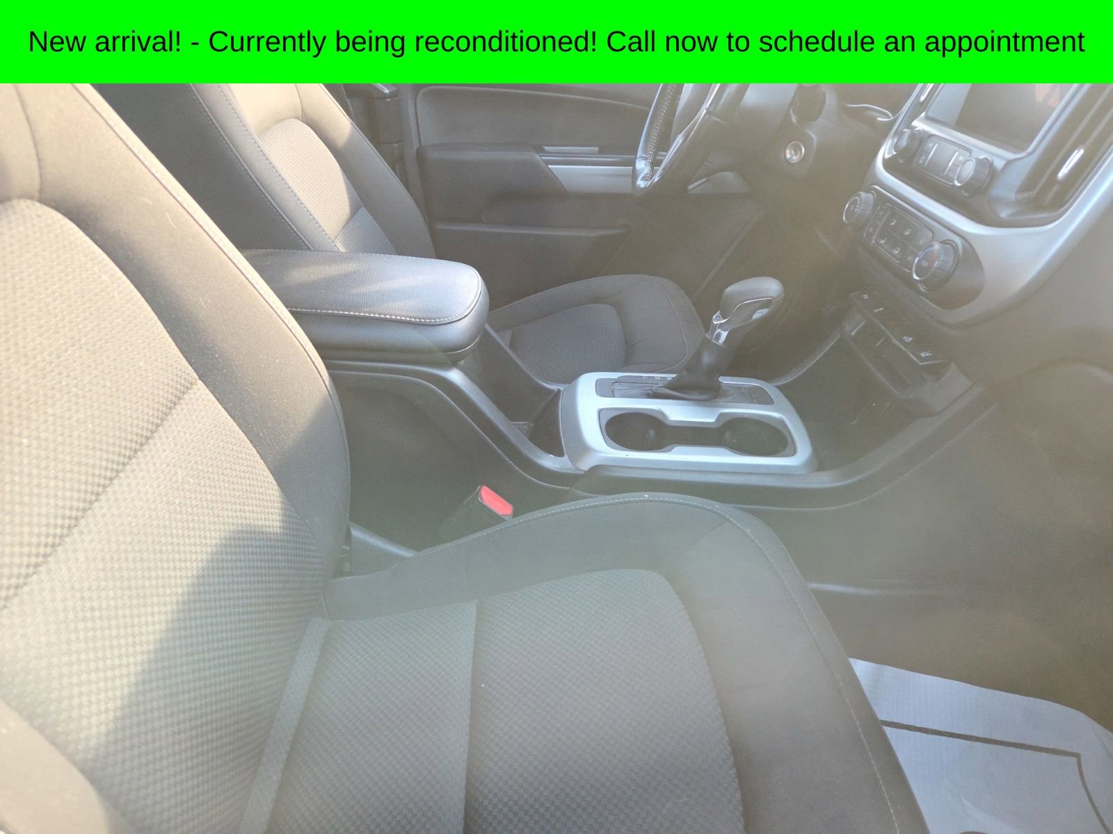 Used 2022 Chevrolet Colorado LT w/ Fleet Safety Package image 11