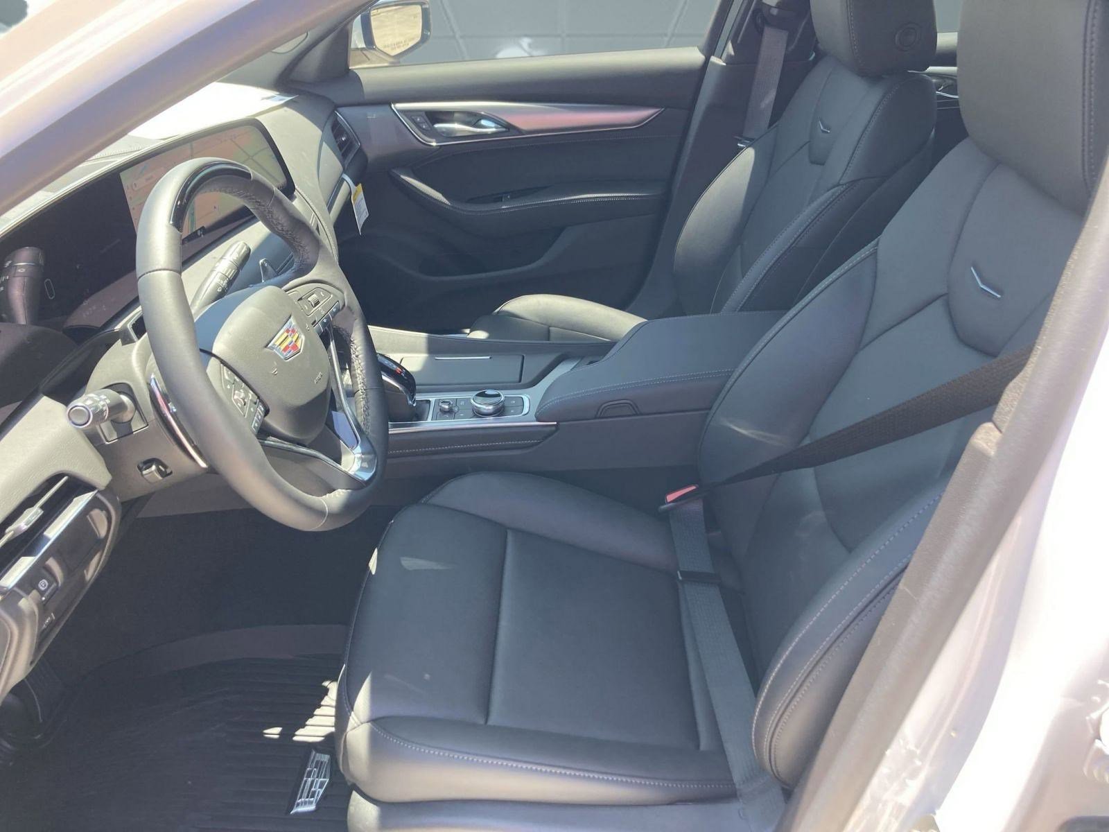 New 2025 Cadillac CT5 Premium Luxury image 4