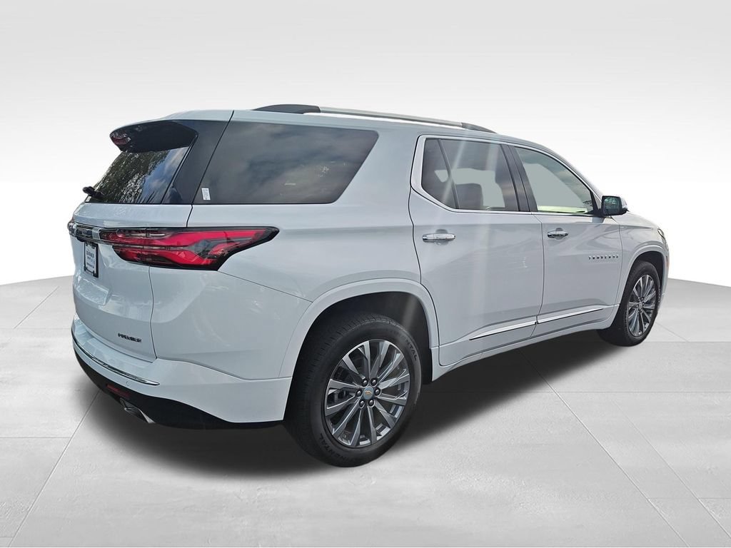 Used 2023 Chevrolet Traverse Premier w/ LPO, Floor Liner Package AWD/4WD image 5