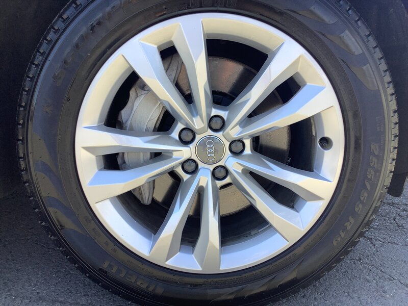 Used 2019 Audi Q7 2.0T Premium w/ Convenience Package AWD/4WD image 19