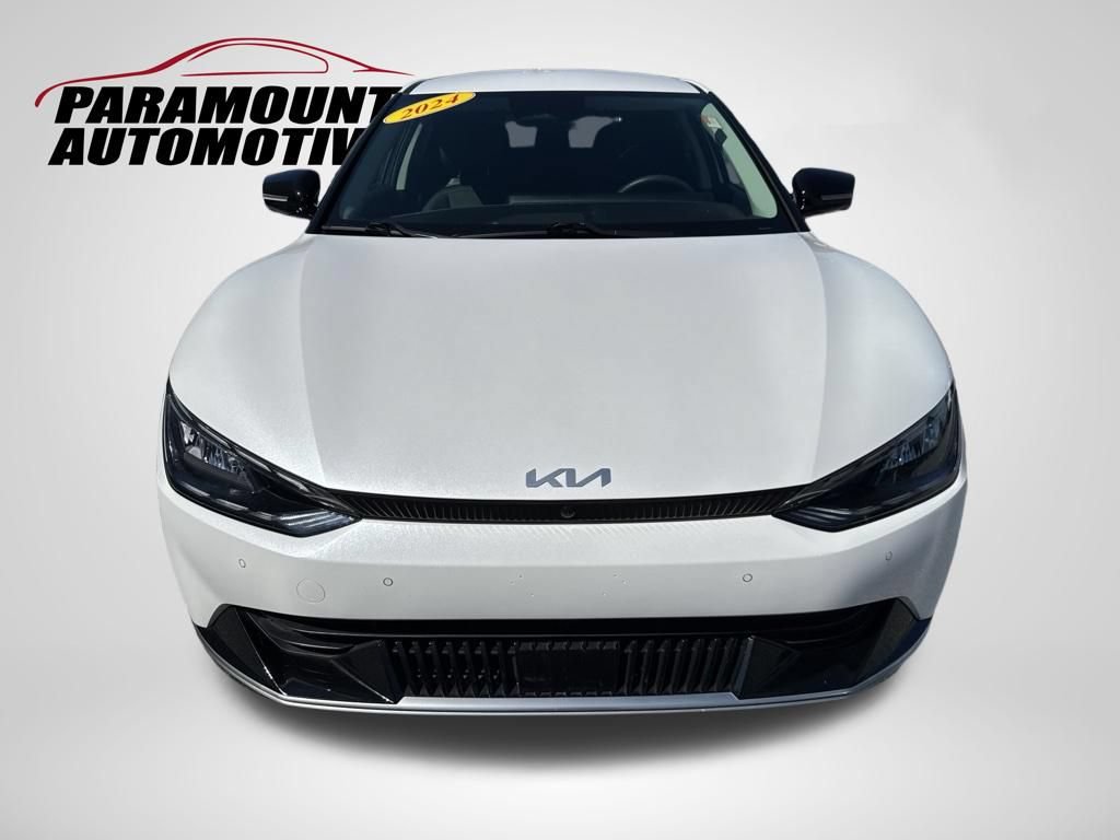 Used 2024 Kia EV6 Wind w/ Wind Technology Package RWD image 2