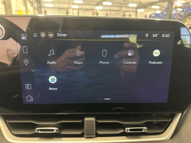 Used 2025 Chevrolet Equinox LT AWD/4WD image 27