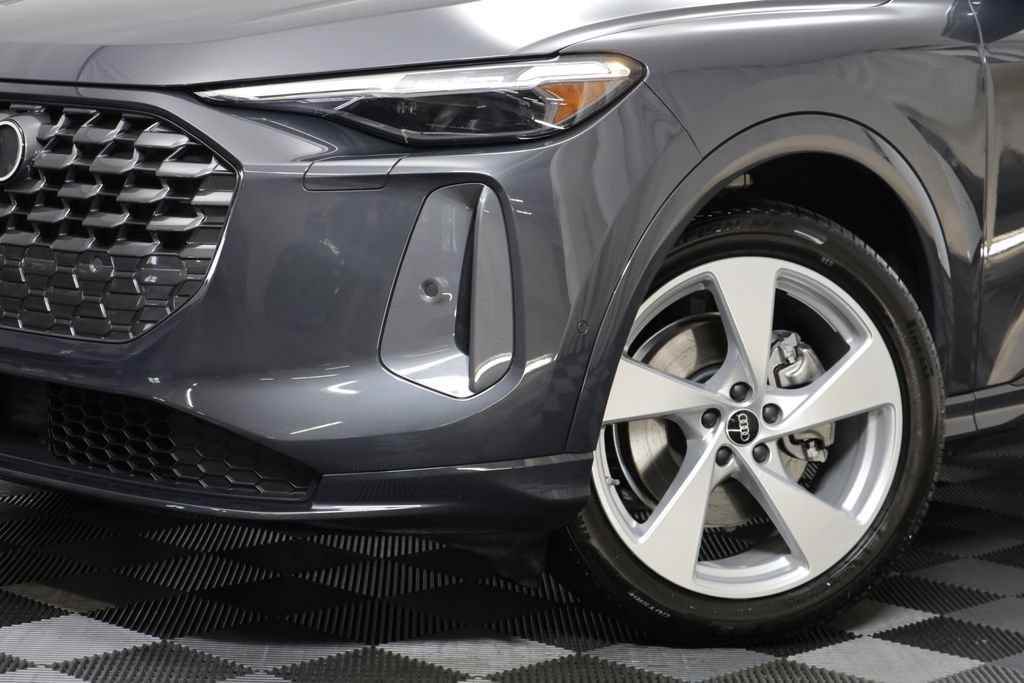 Used 2025 Audi Q5 Prestige AWD/4WD image 3