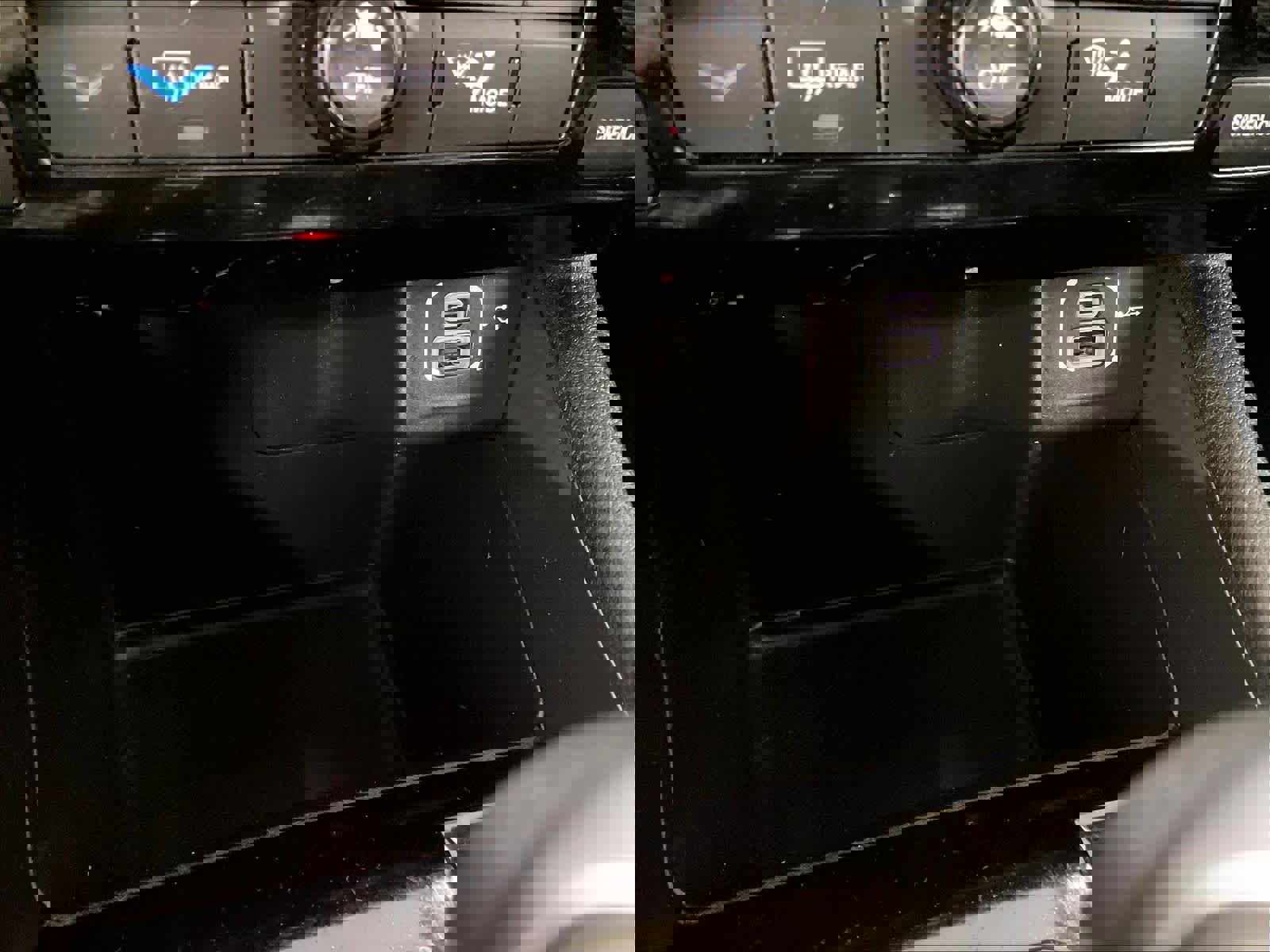 Used 2022 Jeep Compass Latitude w/ Mopar Graphics Package image 26