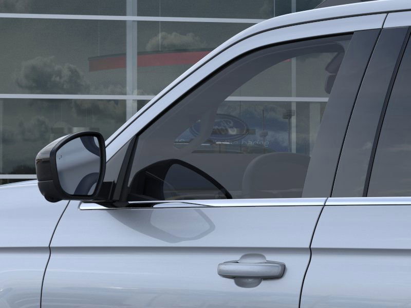 New 2025 Ford Expedition Active image 20