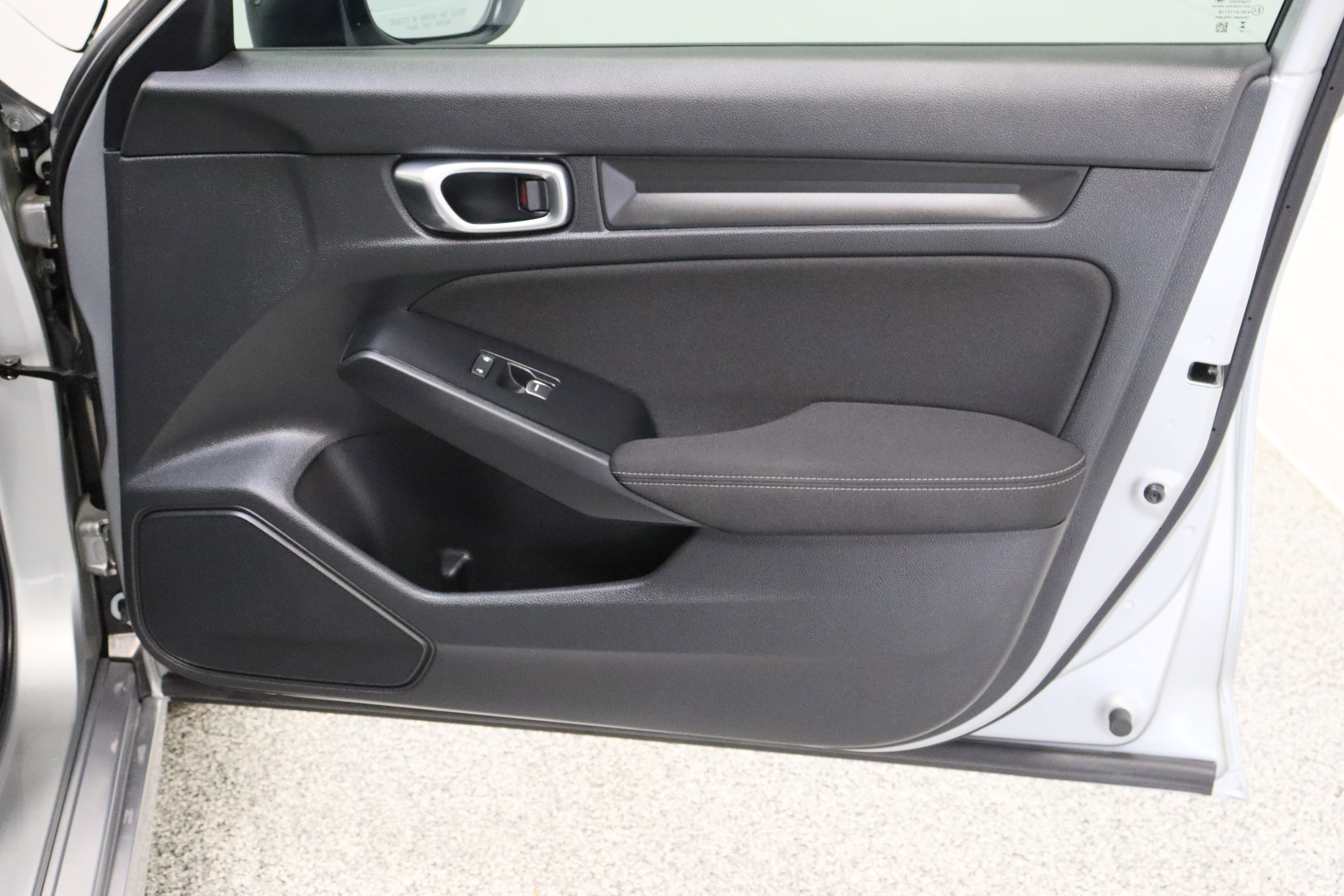Used 2025 Honda Civic Sport image 33