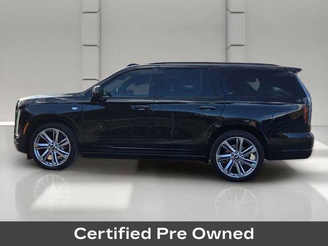 Used 2025 Cadillac Escalade Sport Platinum AWD/4WD image 2