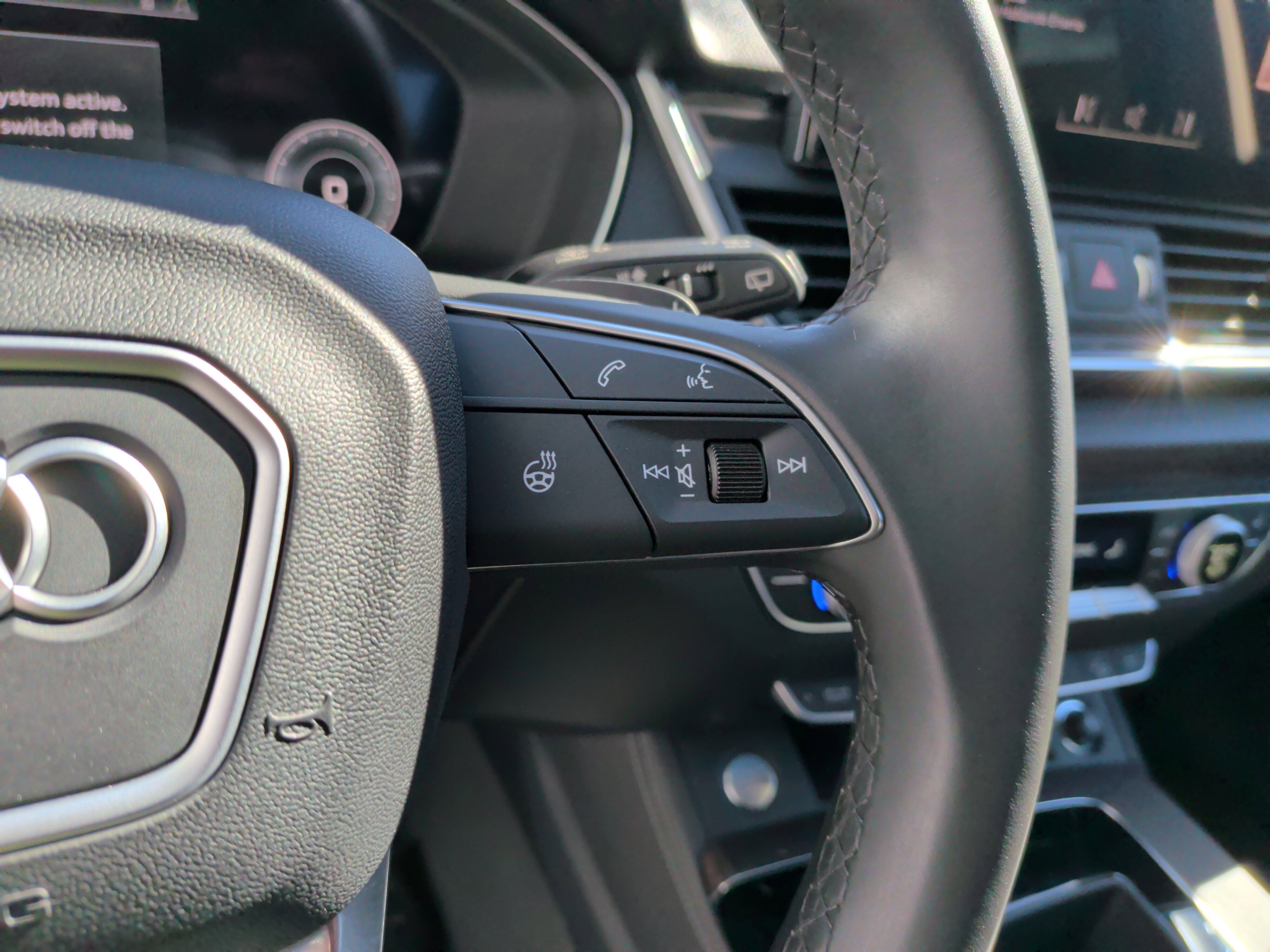 Used 2023 Audi Q5 2.0T Premium Plus w/ Premium Plus Package image 19