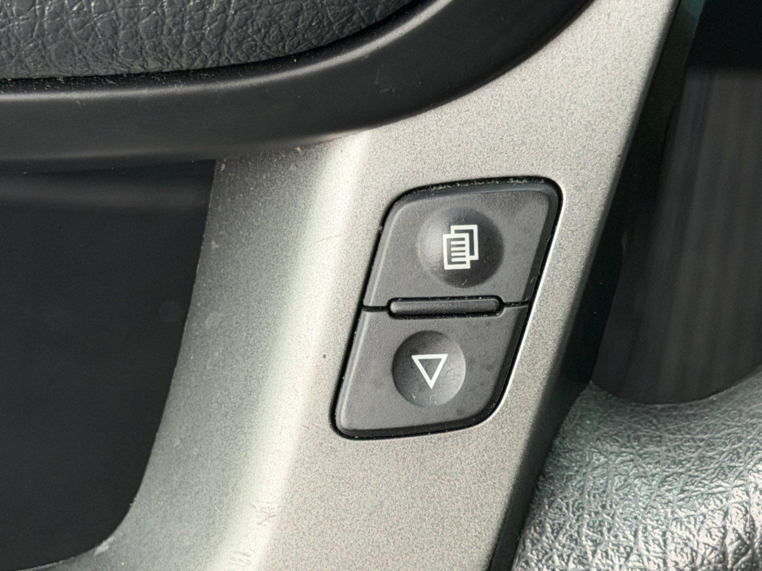 Used 2014 Kia Sorento LX FWD image 40