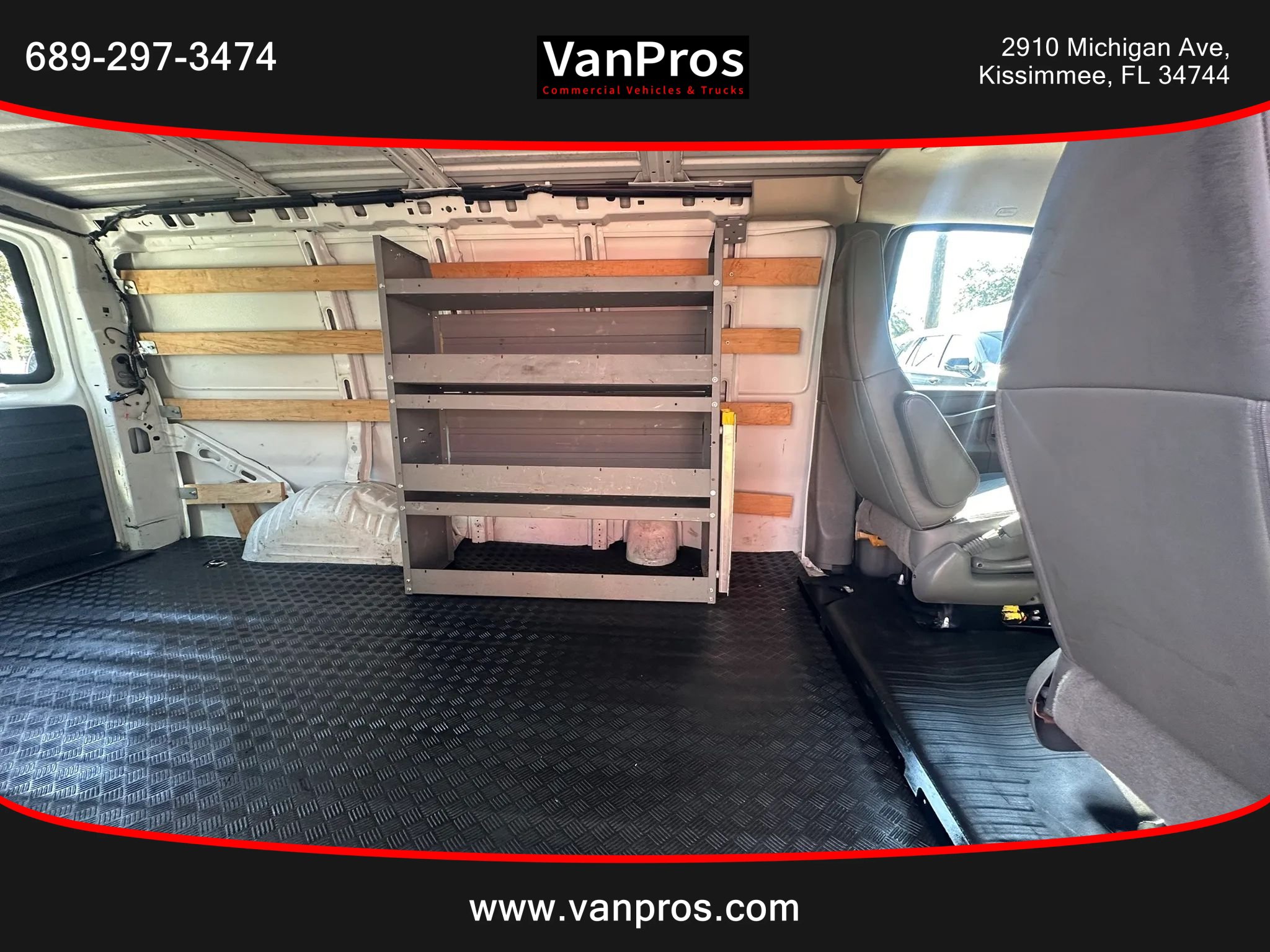 Used 2021 Chevrolet Express 2500 w/ Driver Convenience Package RWD image 15