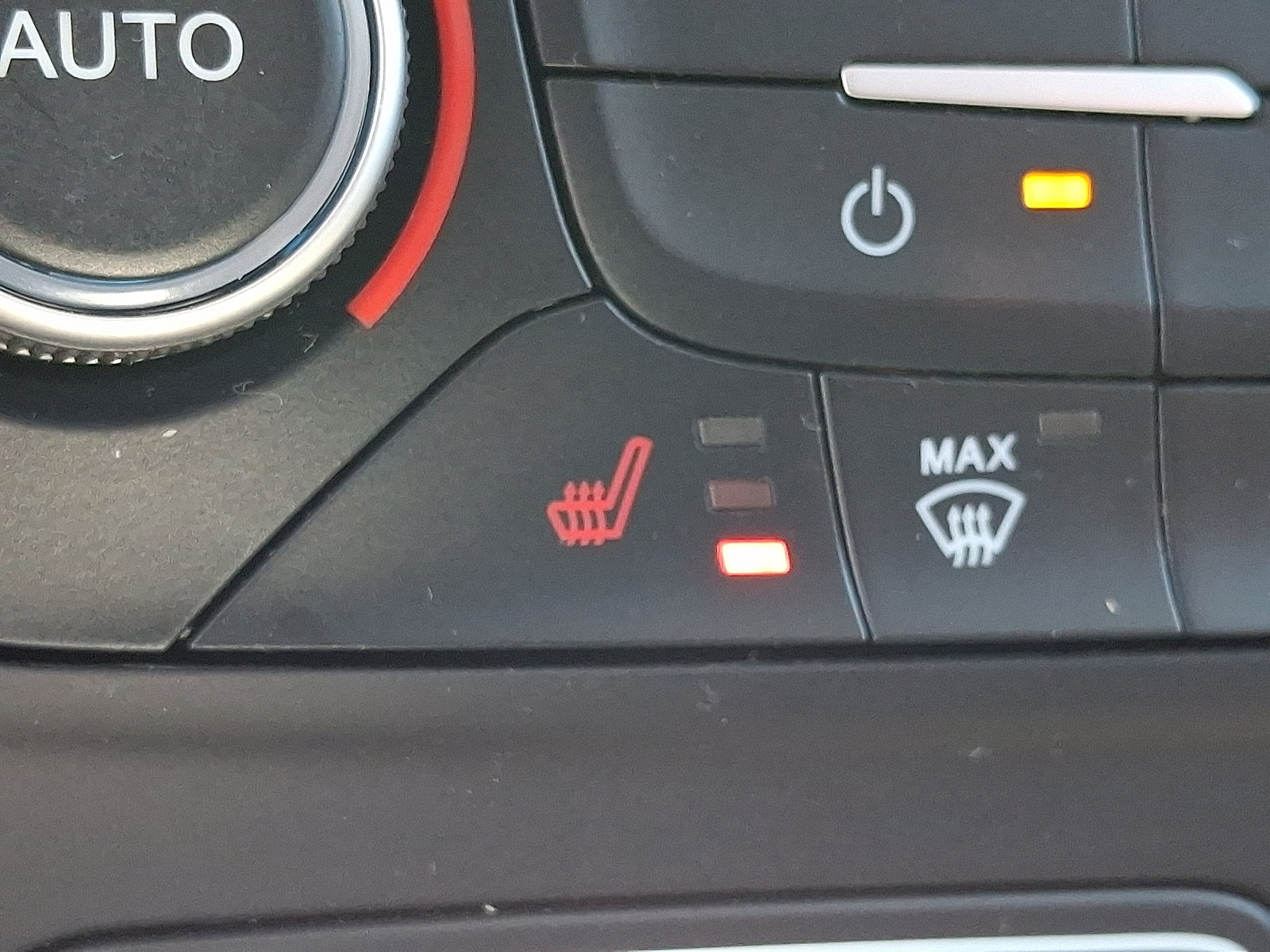 Used 2019 Ford Escape SEL AWD/4WD image 24