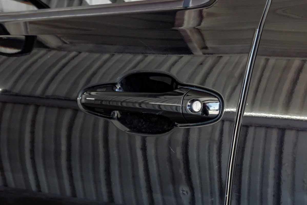 Used 2023 Toyota Tacoma SR5 w/ Trail Edition image 40