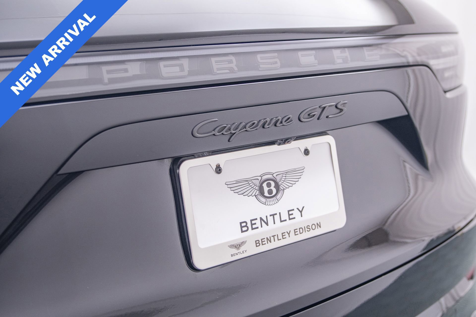 Used 2021 Porsche Cayenne GTS image 18