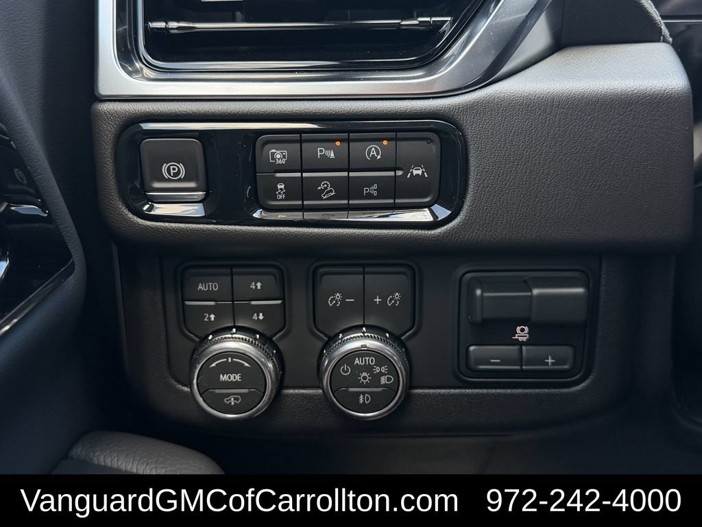 New 2026 GMC Yukon Denali w/ Denali Reserve Package AWD/4WD image 19