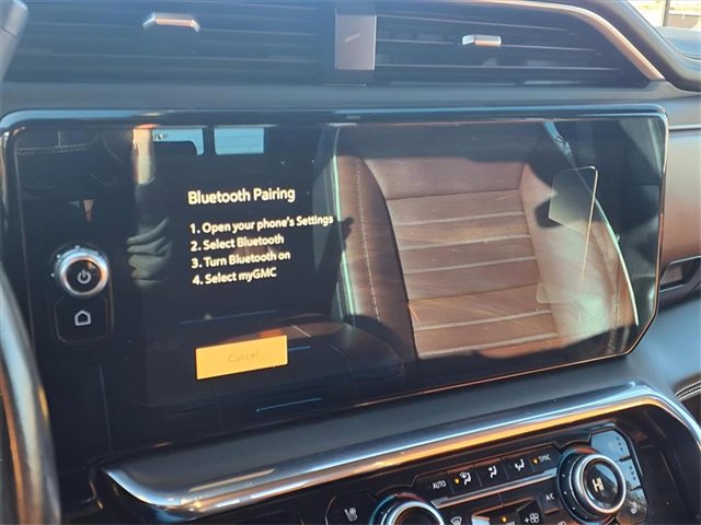 Used 2024 GMC Sierra 2500 Denali Ultimate image 12