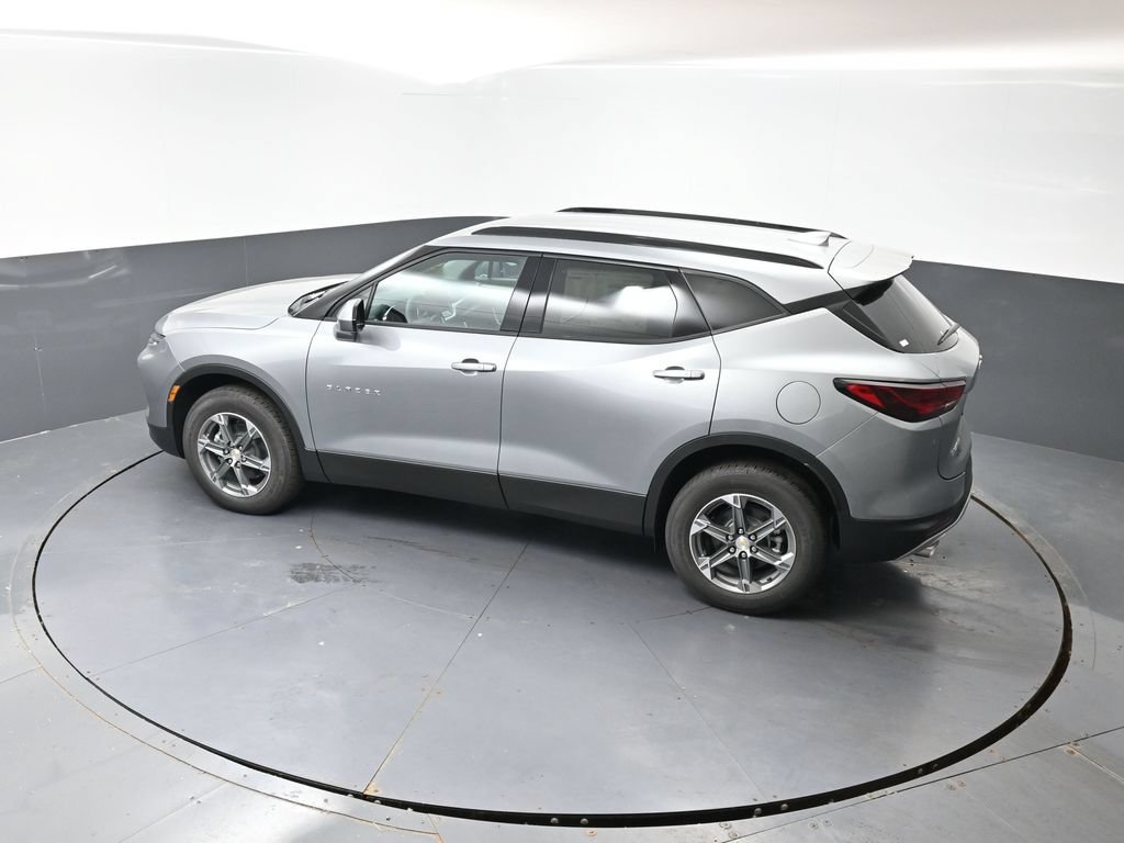 New 2026 Chevrolet Blazer LT w/ Convenience Package AWD/4WD image 34