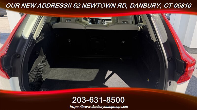 Used 2019 Volvo XC60 T6 Momentum w/ Premium Package AWD/4WD image 32