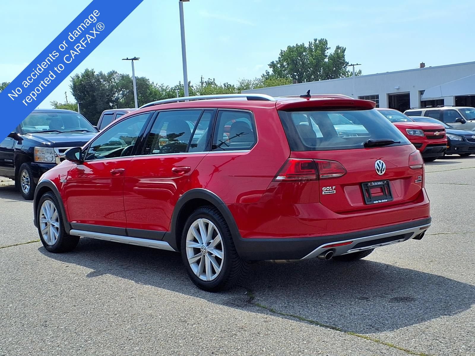 Used 2017 Volkswagen Golf Alltrack AWD/4WD image 8