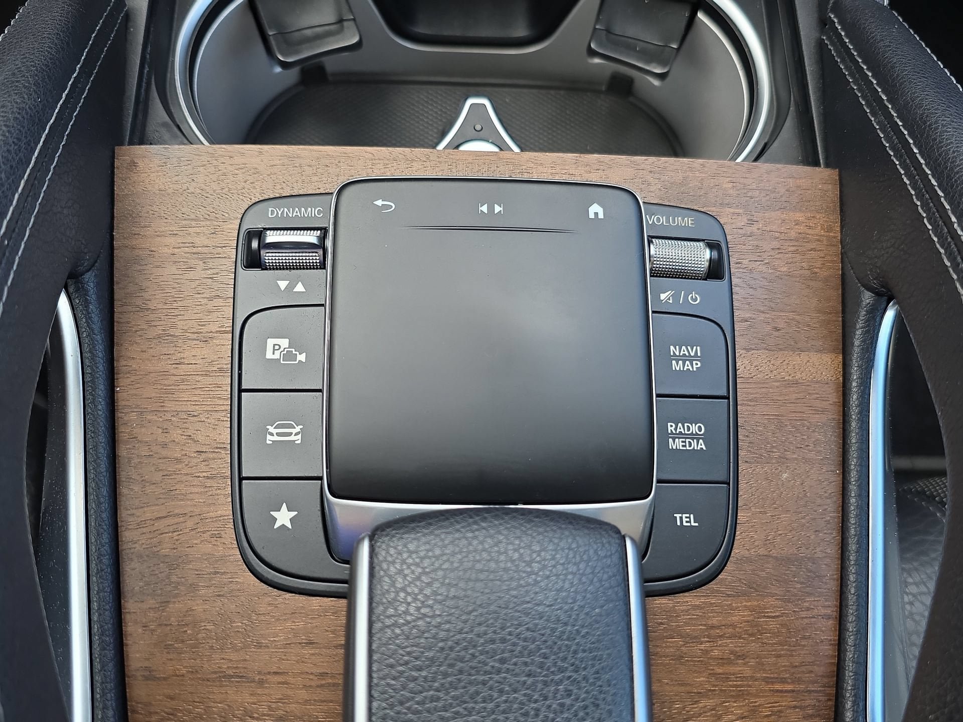 Used 2021 Mercedes-Benz GLE 350 4MATIC image 25