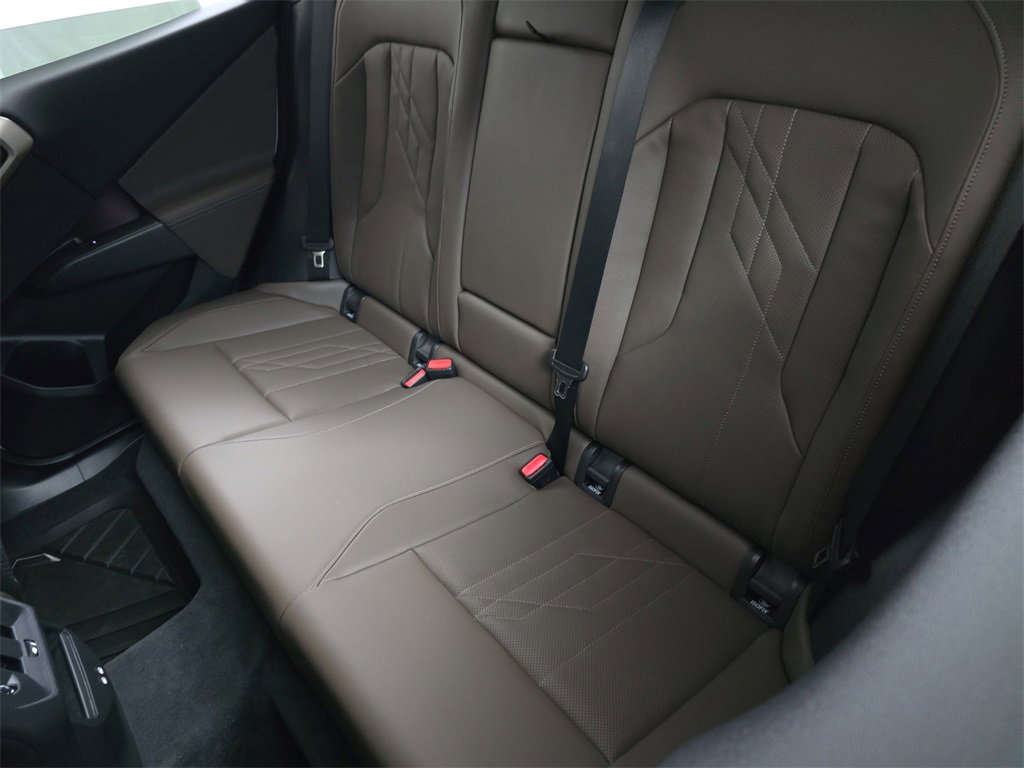 Used 2025 BMW X3 xDrive30i w/ Premium Package image 17